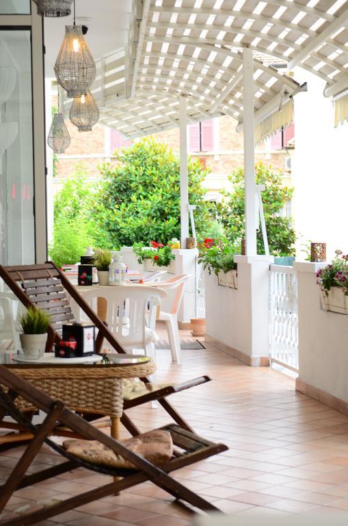 B&B Everest Bar Ristorantino Gabicce Mare Buitenkant foto