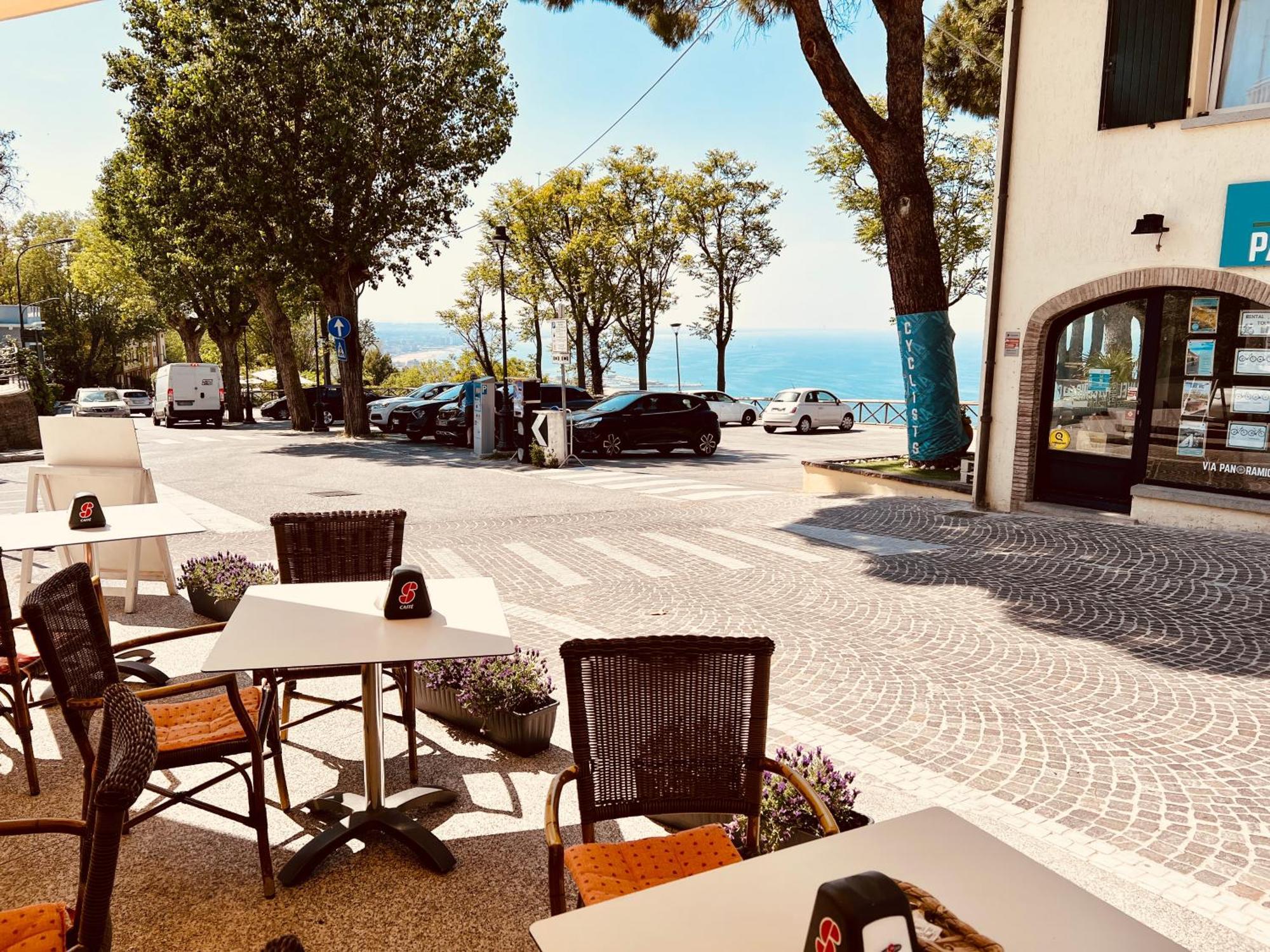 B&B Everest Bar Ristorantino Gabicce Mare Buitenkant foto